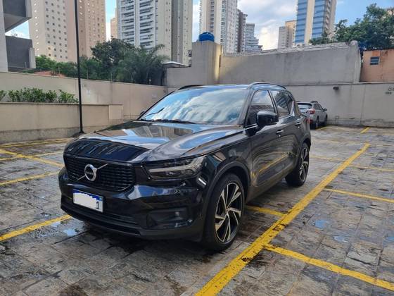 VOLVO XC40 2.0 T5 GASOLINA R-DESIGN AWD GEARTRONIC